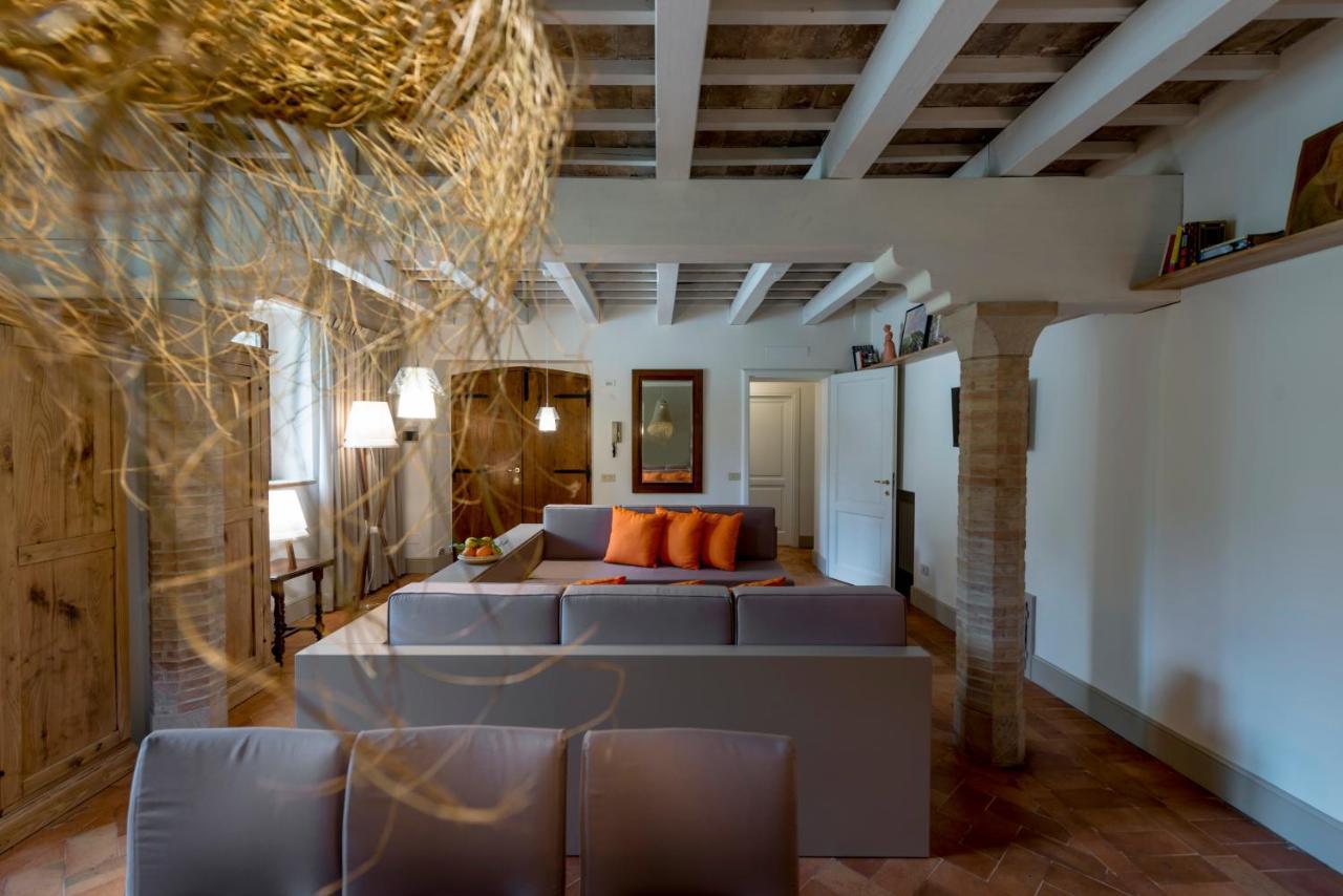Villamena Assisi Bagian luar foto