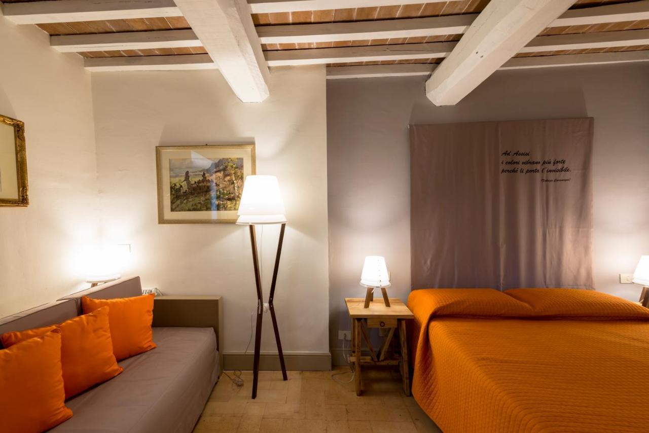 Villamena Assisi Bagian luar foto